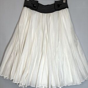 Zara Womens Size S Silk Elegant Cream Skirt with Black Waistband Crinkle Flared